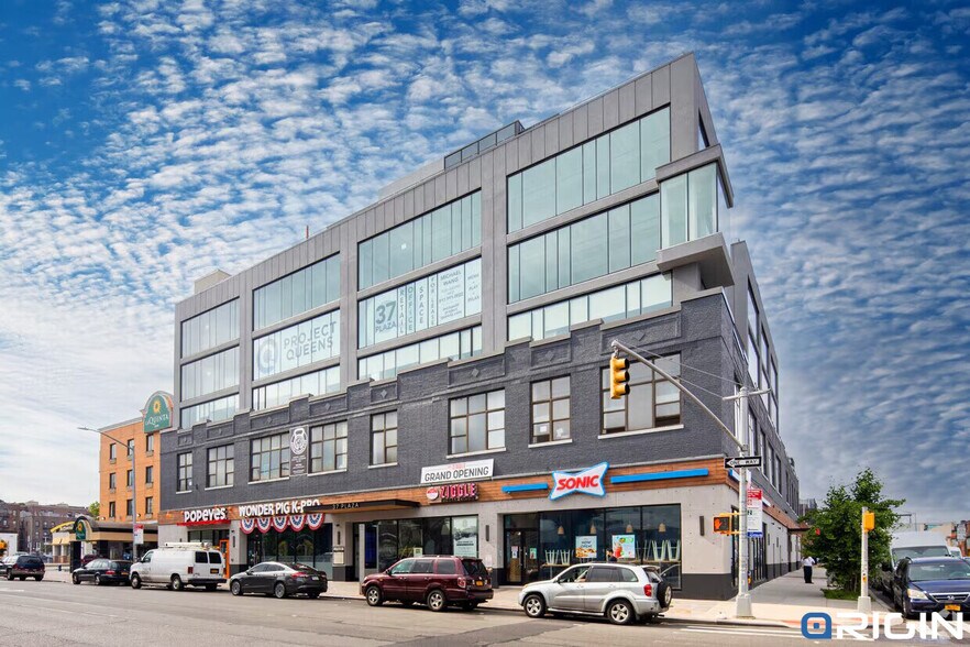 Primary Photo Of 3710 Queens Blvd, Long Island City Storefront Retail Office For Lease