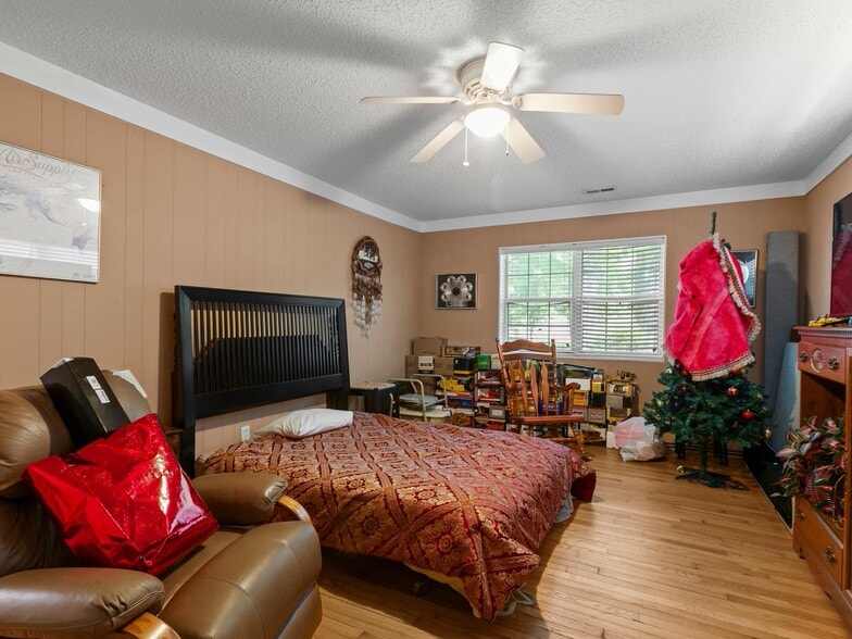 More Photos Of 2474 Soco Rd, Maggie Valley Hotel For Sale