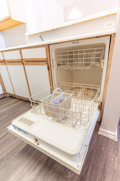 More Photos Of 300 Madison Ave, Childress Apartments For Sale