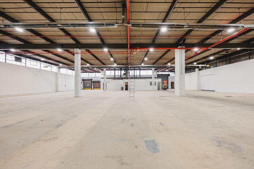 More Photos Of 555 Johnson Ave, Brooklyn Unknown For Lease