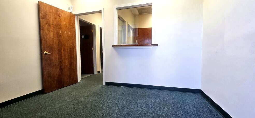 More Photos Of 1706 E Semoran Blvd, Apopka Medical For Sale