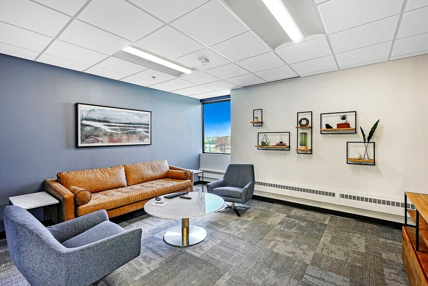 More Photos Of 13100 Wayzata Blvd, Minnetonka Office For Lease