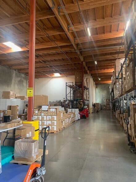 More Photos Of 1551 Pacific Ave, Oxnard Manufacturing For Lease