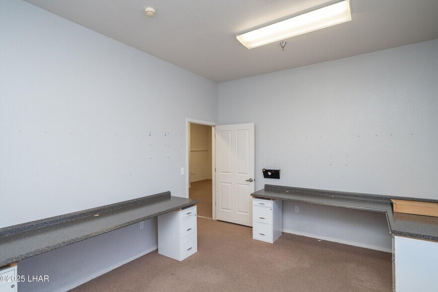 More Photos Of 1515 N Lake Havasu Ave, Lake Havasu City General Retail For Sale