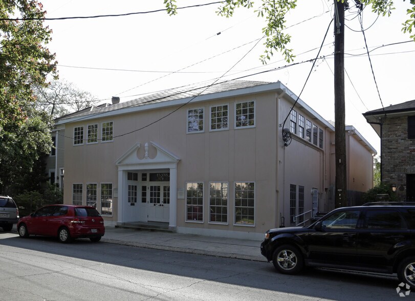 More Photos Of 629 Cherokee St, New Orleans Office For Lease