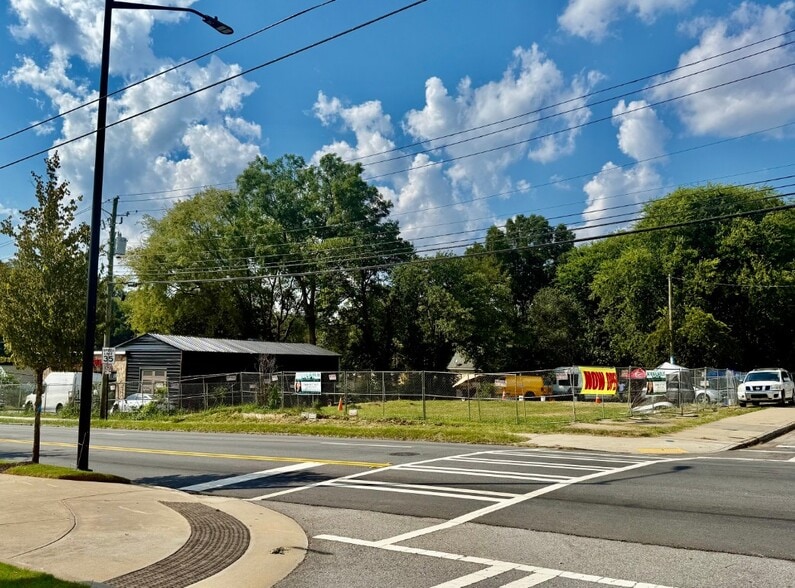 More Photos Of , Atlanta Unknown For Sale