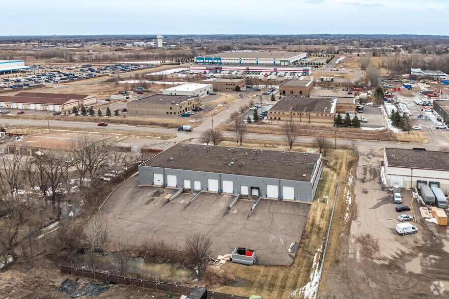 More Photos Of 6845 20th Ave, Centerville Industrial For Lease