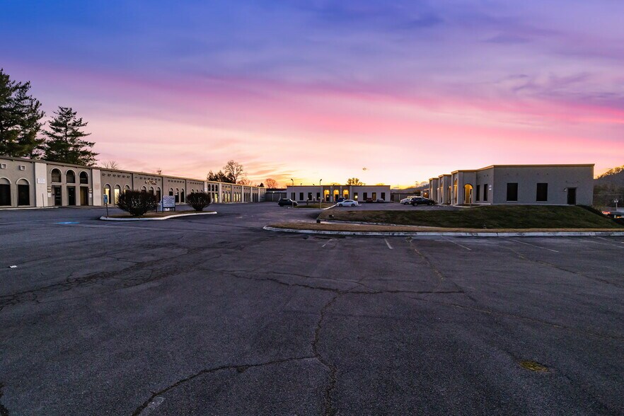 More Photos Of , Bristol Office For Sale