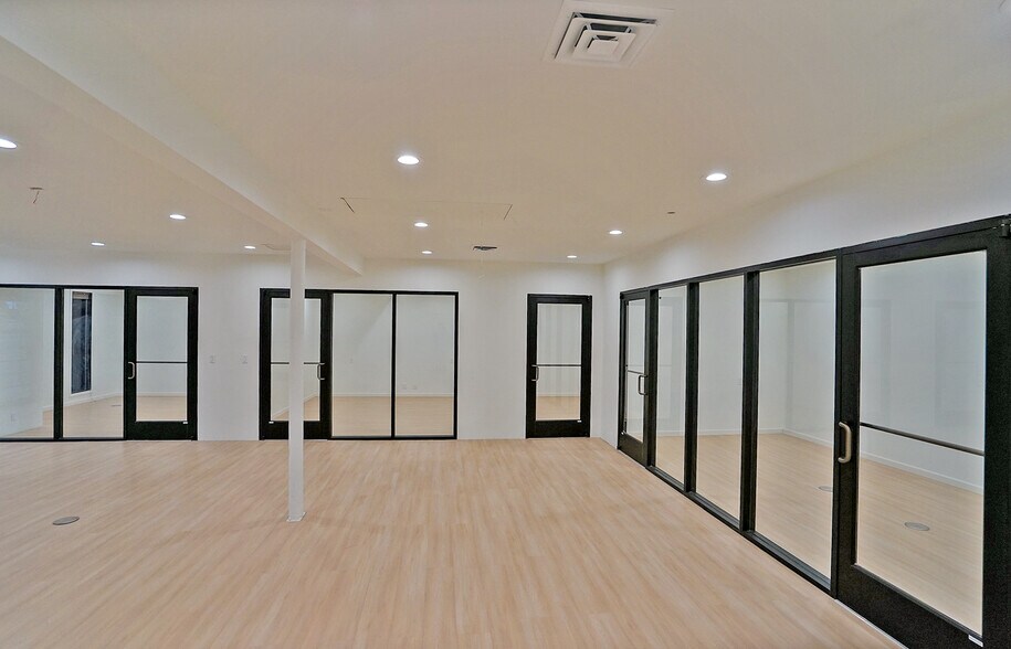 More Photos Of 1201 W Lincoln Ave, Yakima Office For Sale