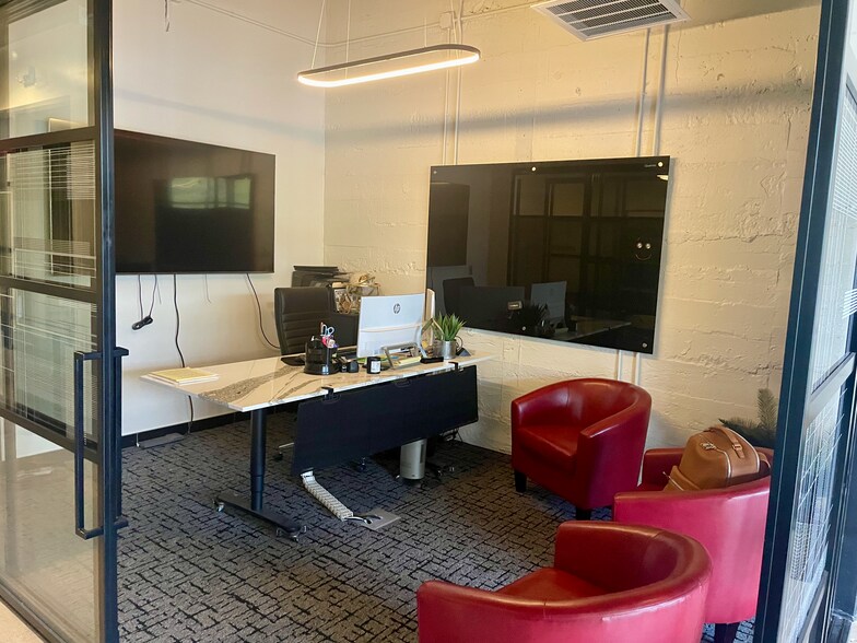 More Photos Of 224 E Main St, Oklahoma City Storefront Retail Office For Lease