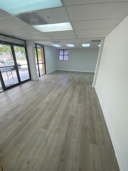 More Photos Of 8500 NW 30th Ter, Doral Warehouse For Lease