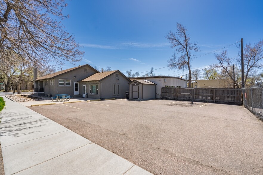 More Photos Of 802 S Tejon St, Colorado Springs Office For Sale