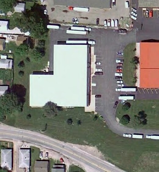 More Photos Of 2 Gasoline Aly, Indianapolis Warehouse For Lease