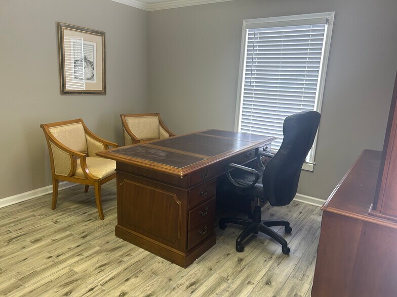 More Photos Of 3525 Holcomb Bridge Rd, Peachtree Corners Office Residential For Lease