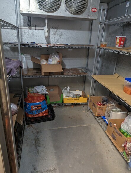 More Photos Of 4800-4816 Navy Rd, Millington Unknown For Lease