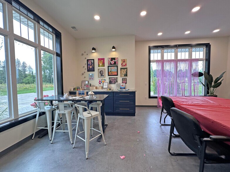 More Photos Of 6134 Northland NE dr, Belmont Office For Sale