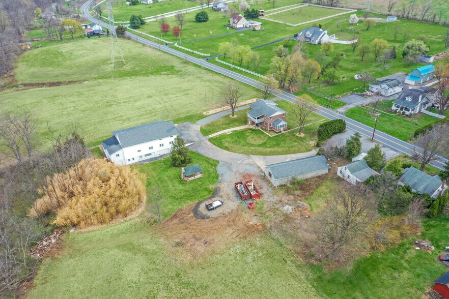More Photos Of 140 Shartlesville Rd, Bernville Warehouse For Sale