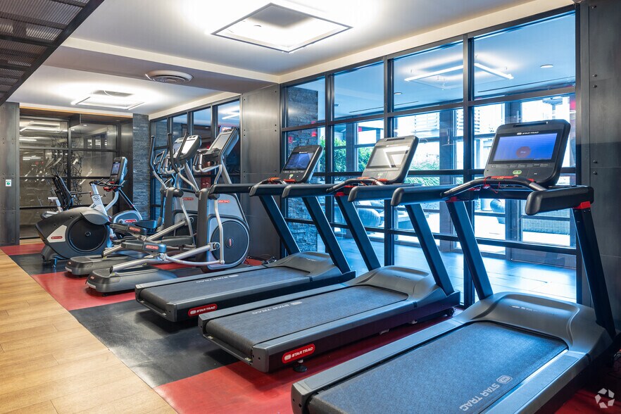 More Photos Of 2900 Main Line Blvd, Alexandria Apartments For Sale