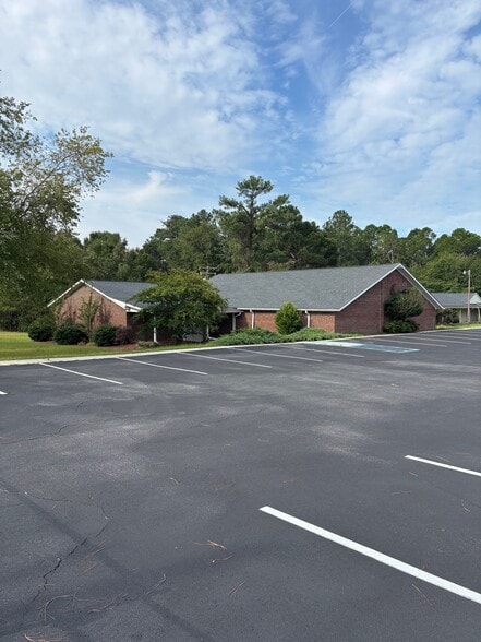 Primary Photo Of 2132 Oakpark Rd, Columbia Religious Facility For Sale