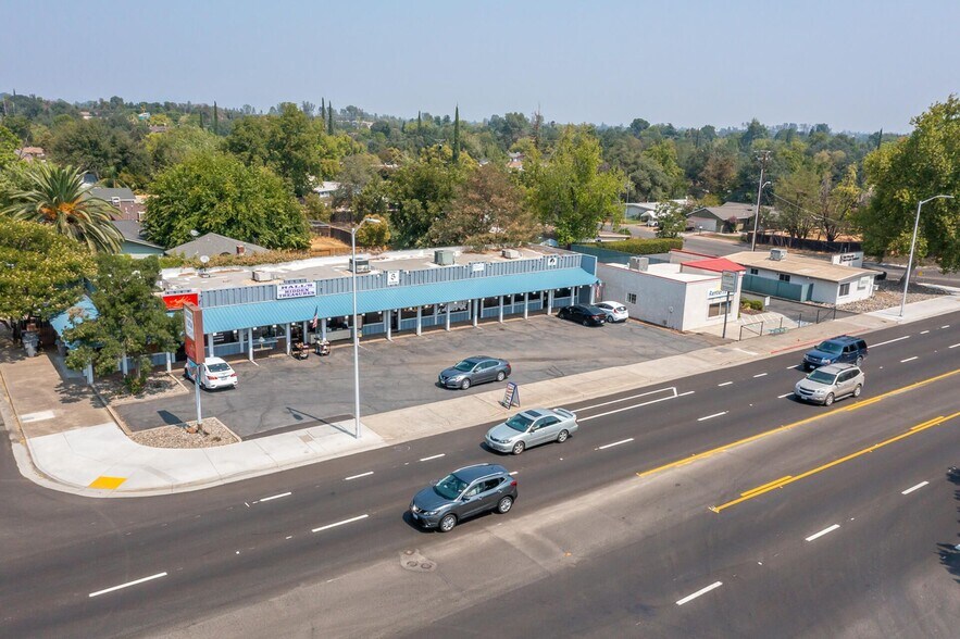 More Photos Of 1556 Hartnell Ave, Redding Office For Sale