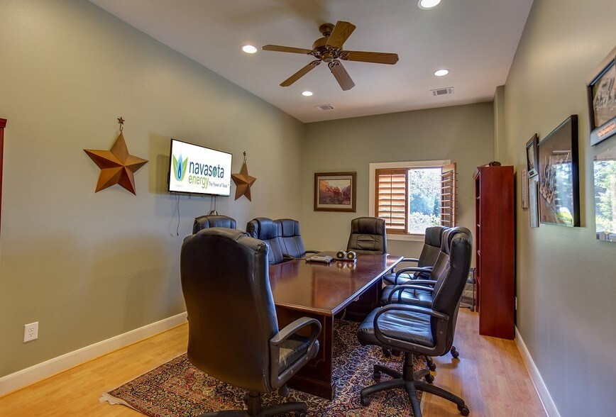 More Photos Of 403 Corporate Woods Dr, Magnolia Medical For Lease