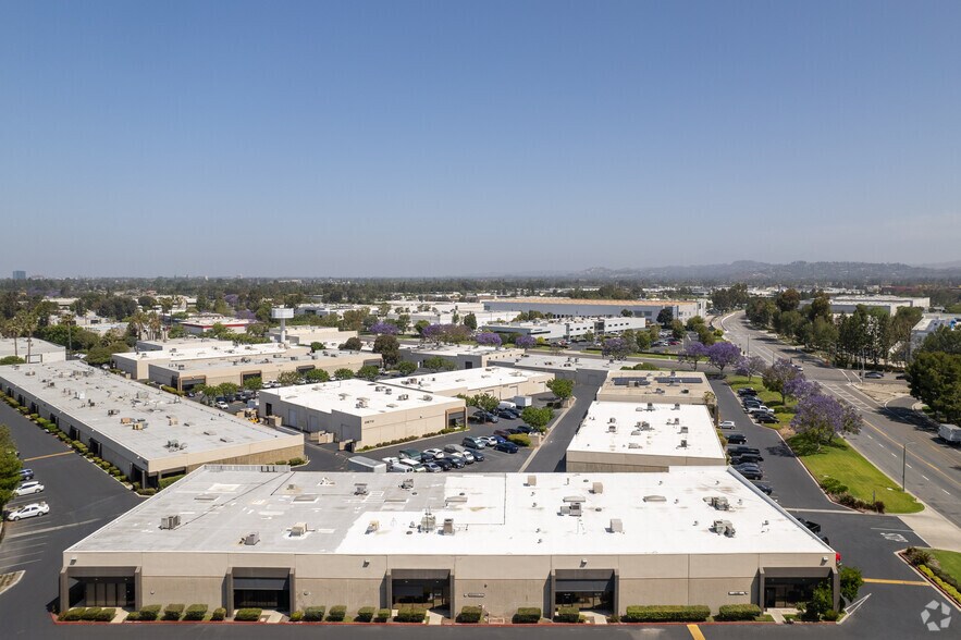 More Photos Of 2852 Walnut Ave, Tustin Warehouse For Lease