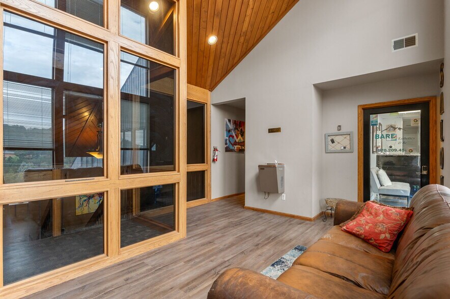More Photos Of 29713 Troutdale Scenic Dr, Evergreen Office For Sale