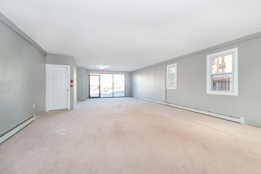 More Photos Of 581 E 18th St, Paterson Storefront Retail Residential For Sale