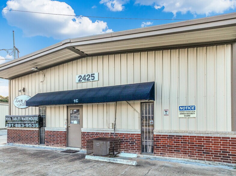 More Photos Of 2423 Greens Rd, Houston Unknown For Lease