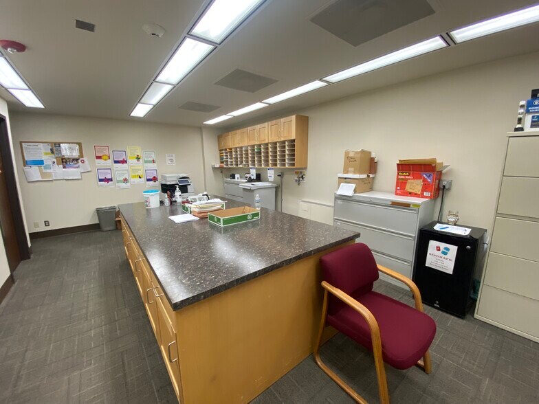 More Photos Of 1202 Westrac Dr, Fargo Office For Lease