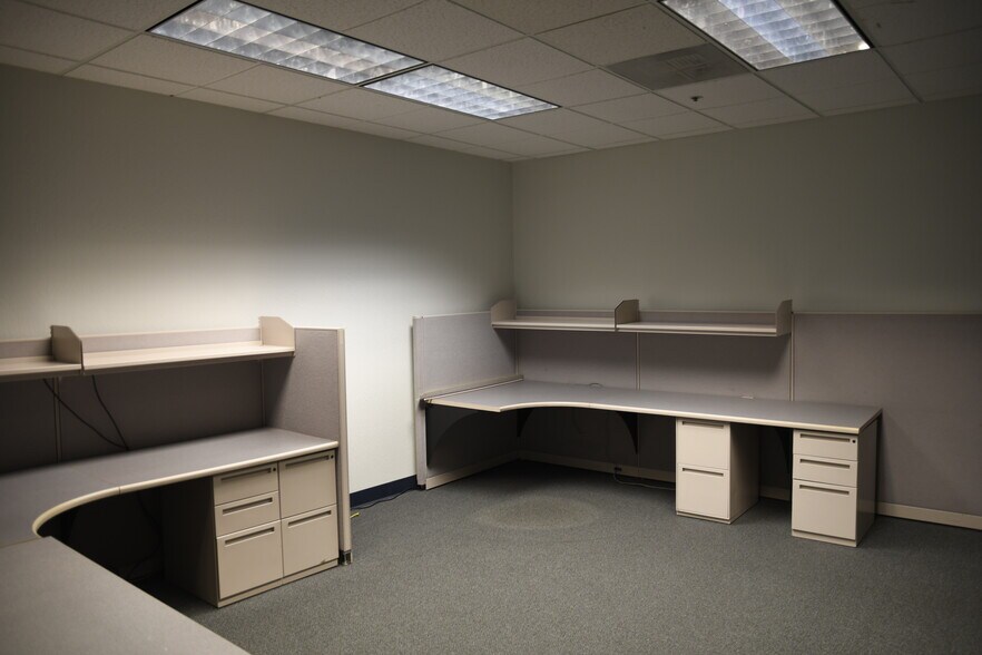 More Photos Of 841 Latour Ct, Napa Office For Lease
