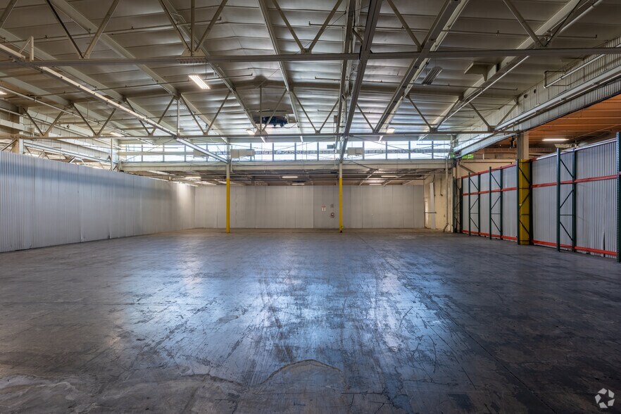 More Photos Of 900 Turnbull Canyon Rd, City Of Industry Warehouse For Lease