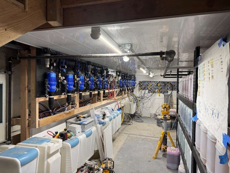 More Photos Of 1201 Stardust St, Reno Bowling Alley For Sale