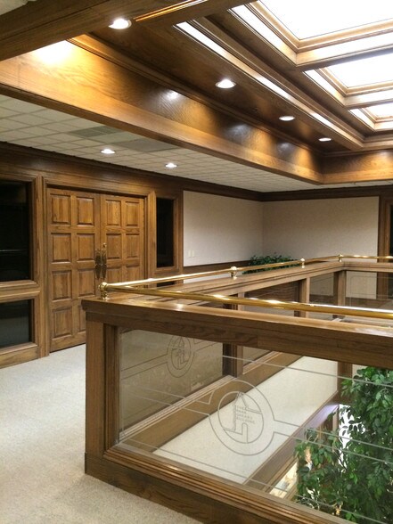 More Photos Of 100 E Park St, Olathe Office For Lease