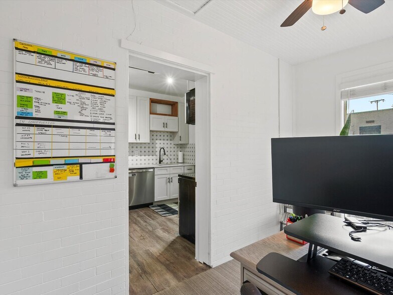 More Photos Of 4735 W 38th Ave, Denver Office For Sale