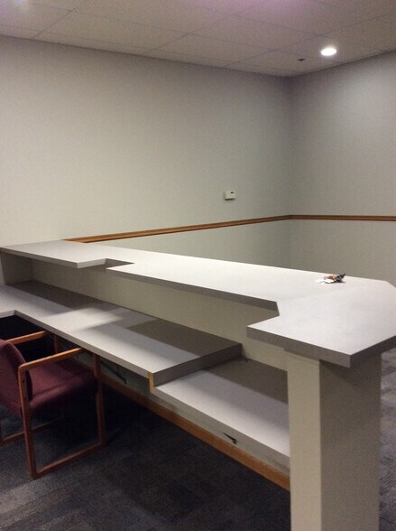 More Photos Of 205 Washington St, Burlington Office For Lease