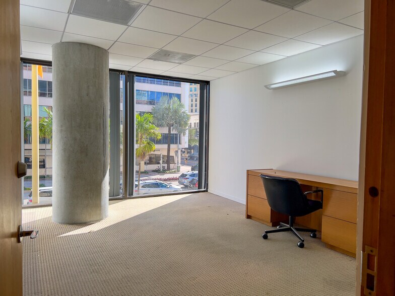 More Photos Of 2100 Ponce De Leon Blvd, Coral Gables Office For Lease