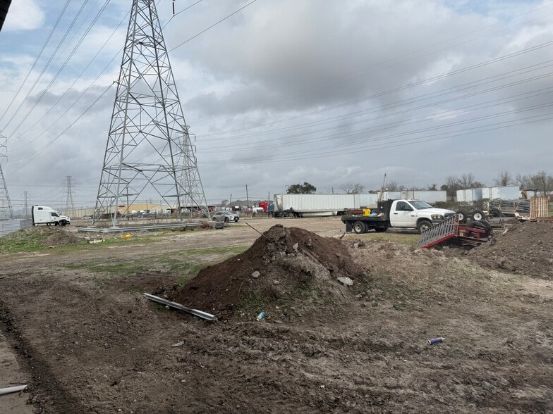 More Photos Of 4414 Oates Rd, Houston Land For Lease