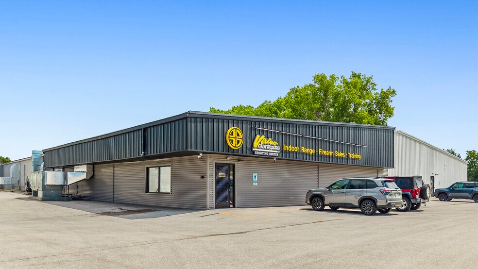 More Photos Of 1019 Egg Harbor Rd, Sturgeon Bay General Retail For Lease