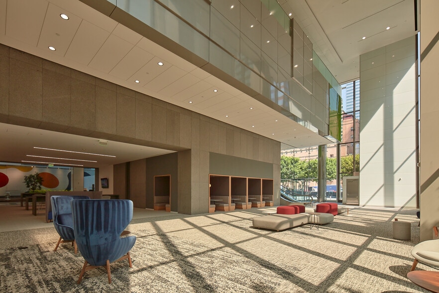 More Photos Of 707 Wilshire Blvd, Los Angeles Office For Lease