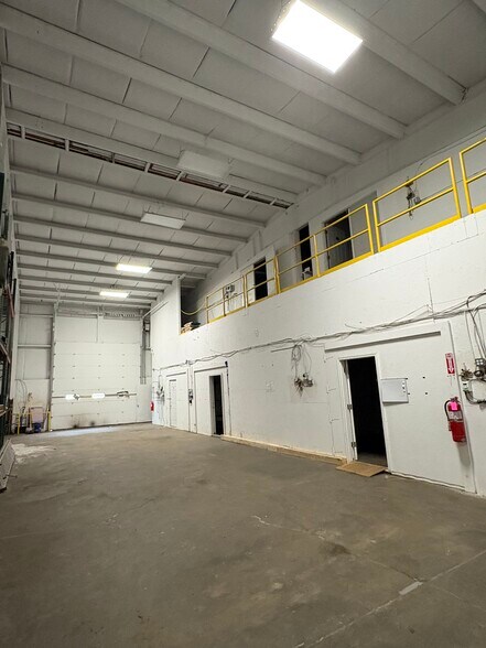 More Photos Of 57 Conant Rd, Turner Industrial For Sale