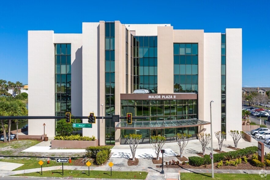 More Photos Of 5750 Major Blvd, Orlando Unknown For Lease