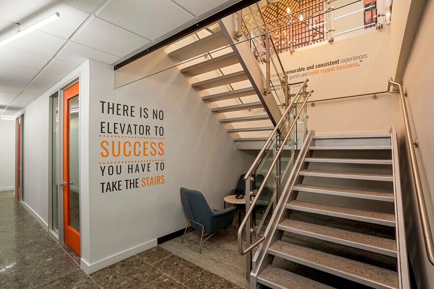 More Photos Of 1801 Broadway, Denver Office For Lease