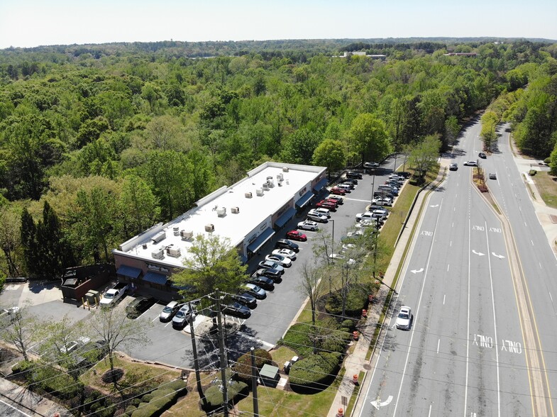 More Photos Of 4000 N Point Pky, Alpharetta General Retail For Sale