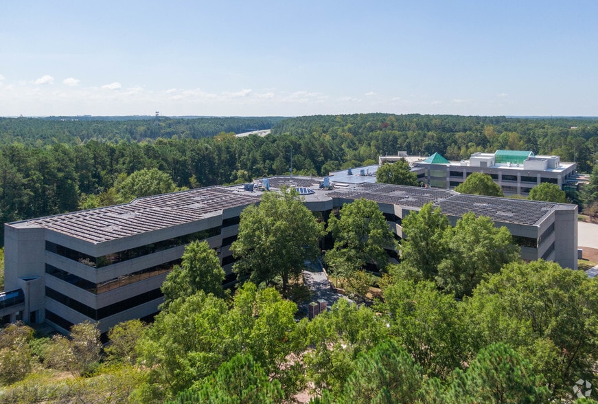 Primary Photo Of 5-10 Moore Dr, Durham Office For Lease
