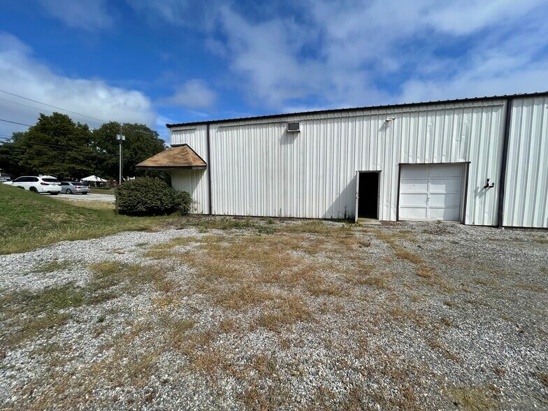 Primary Photo Of 12 Plains Rd, Essex Warehouse For Lease