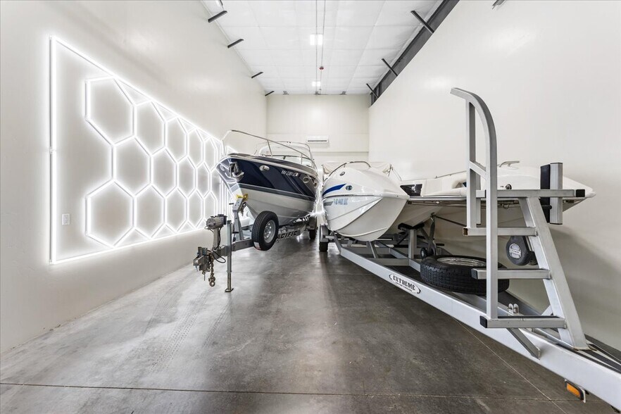 More Photos Of 3388 London Bridge rd, Lake Havasu City Industrial For Sale