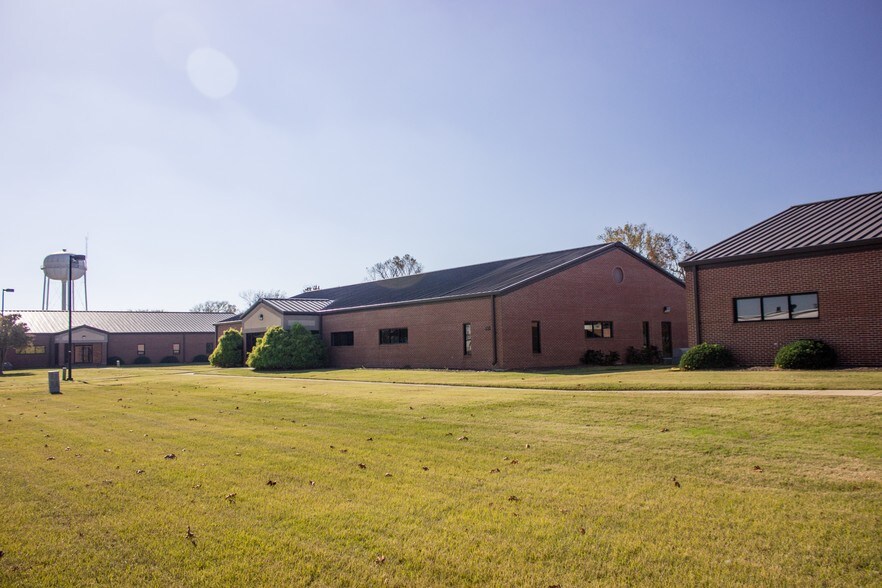 More Photos Of 106 Pratt St, Fort Monroe Office For Lease