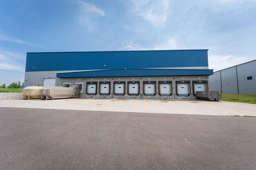More Photos Of 2537 County Line rd, Eau Claire Manufacturing For Sale