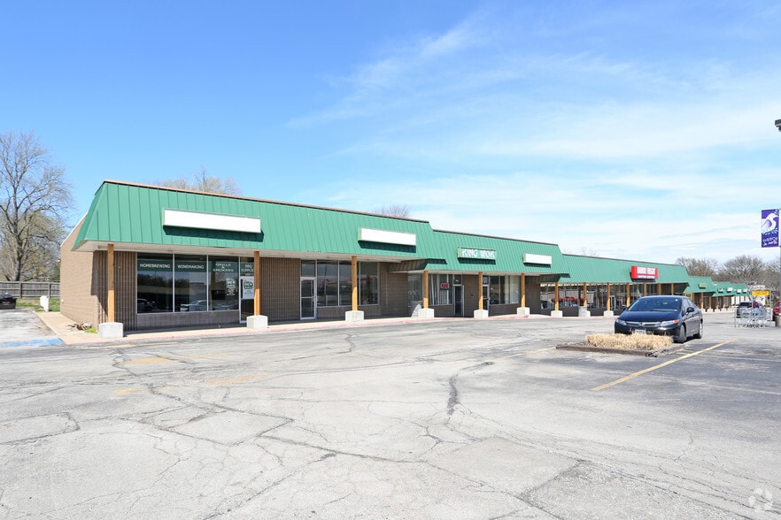 More Photos Of 4420-4484 S Noland Rd, Independence Unknown For Lease